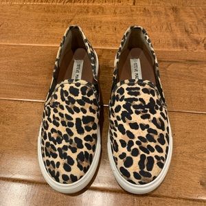 Steve Madden leopard slip on shoes